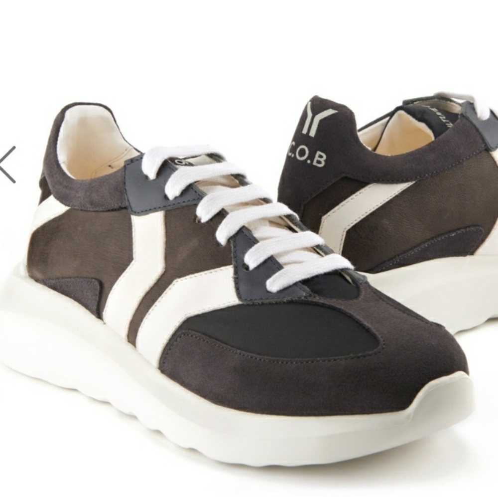 Culture of Brave Free Soul_5 Women Charcoal leather white wing - SIZE 41